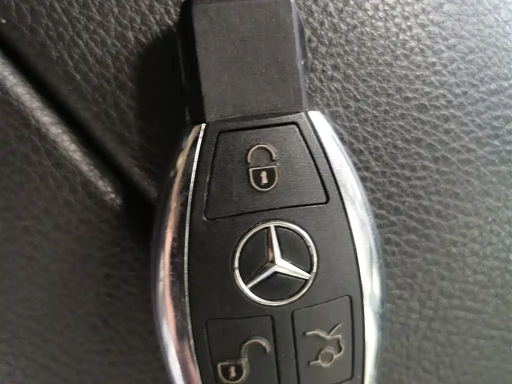 Mercedes-Benz Vito 2016 2.0T Elite Edition фото 9