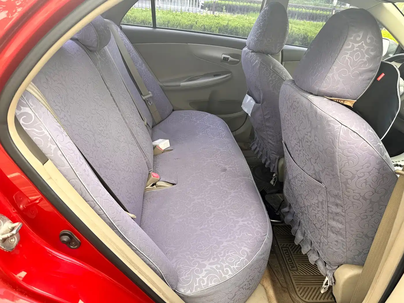 Photo 9 - Toyota Corolla
