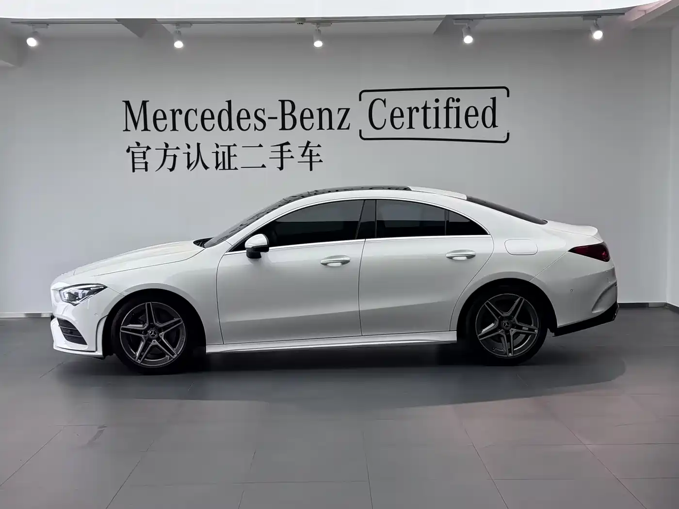 Mercedes-Benz CLA (Import) 2020 CLA 200 фото 6