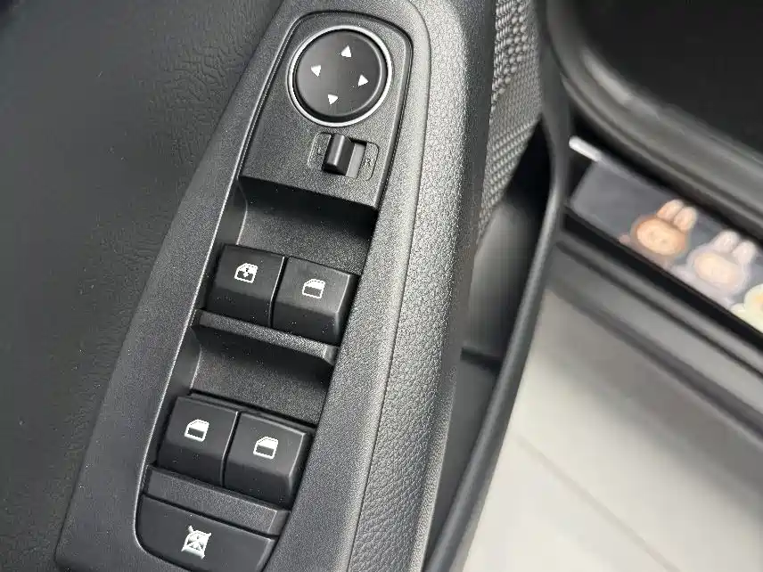 Kia Seltos 2023 1.5L CVT Luxury Edition фото 8