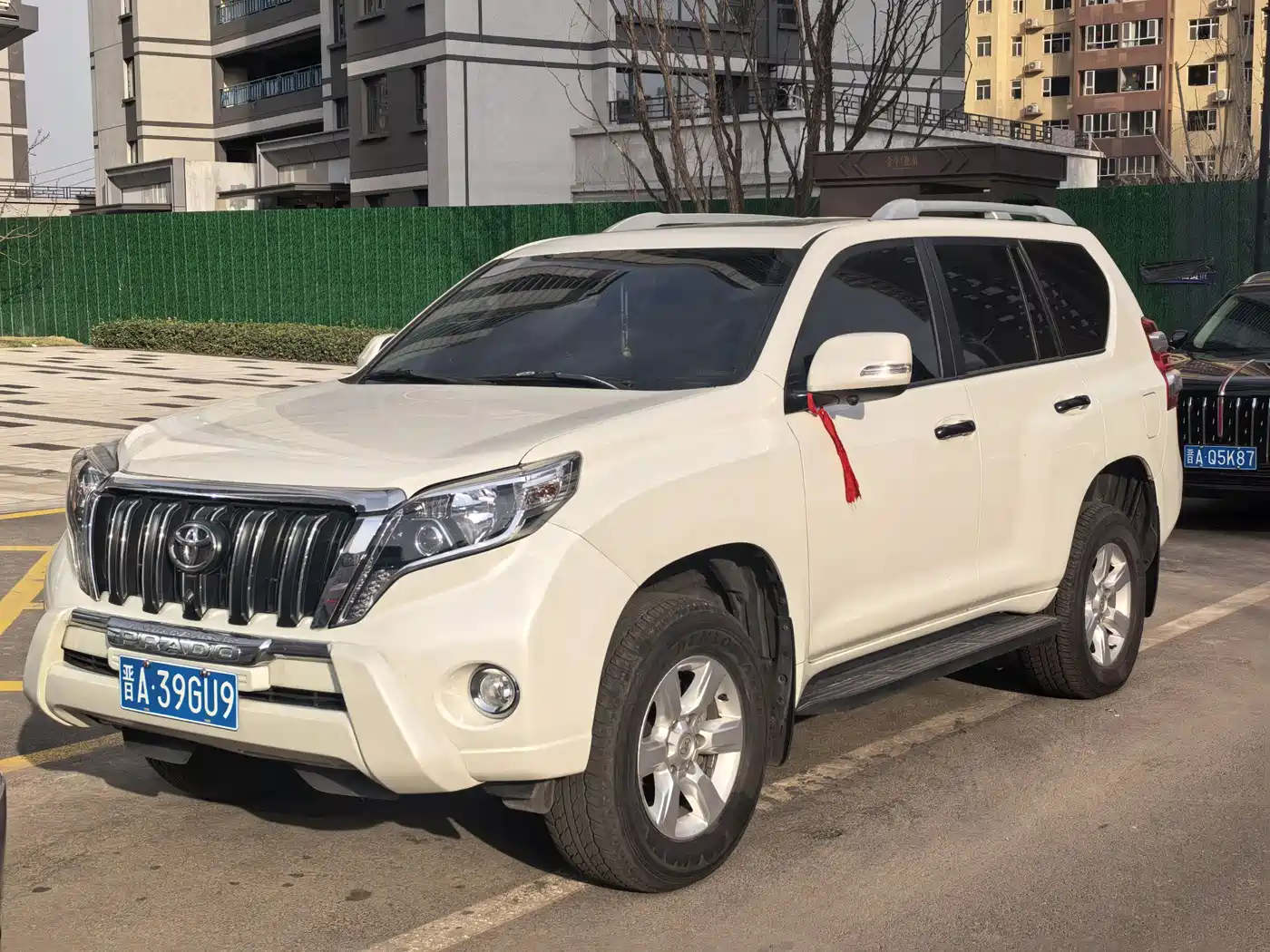 TOYOTA PRADO