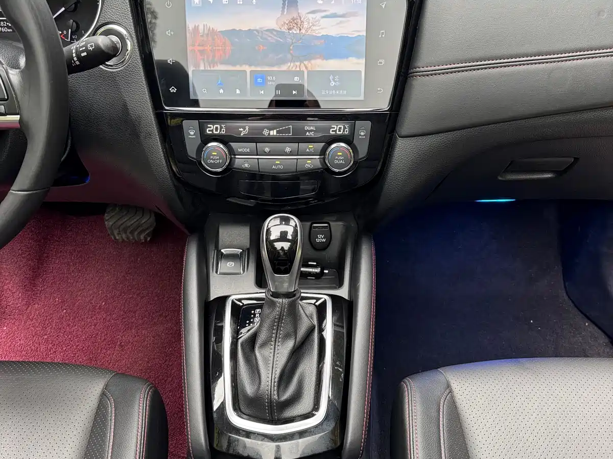 Фото 18 - Nissan Qashqai