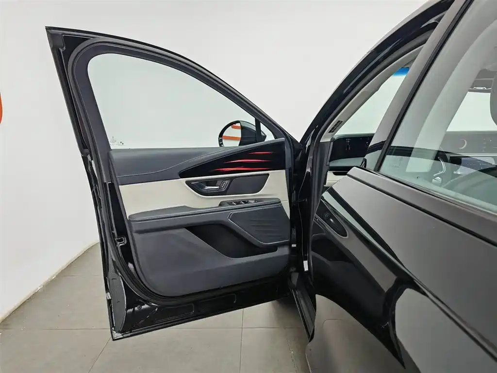 Lincoln Nautilus 2025 facelift 2.0T AWD Elite Edition фото 8