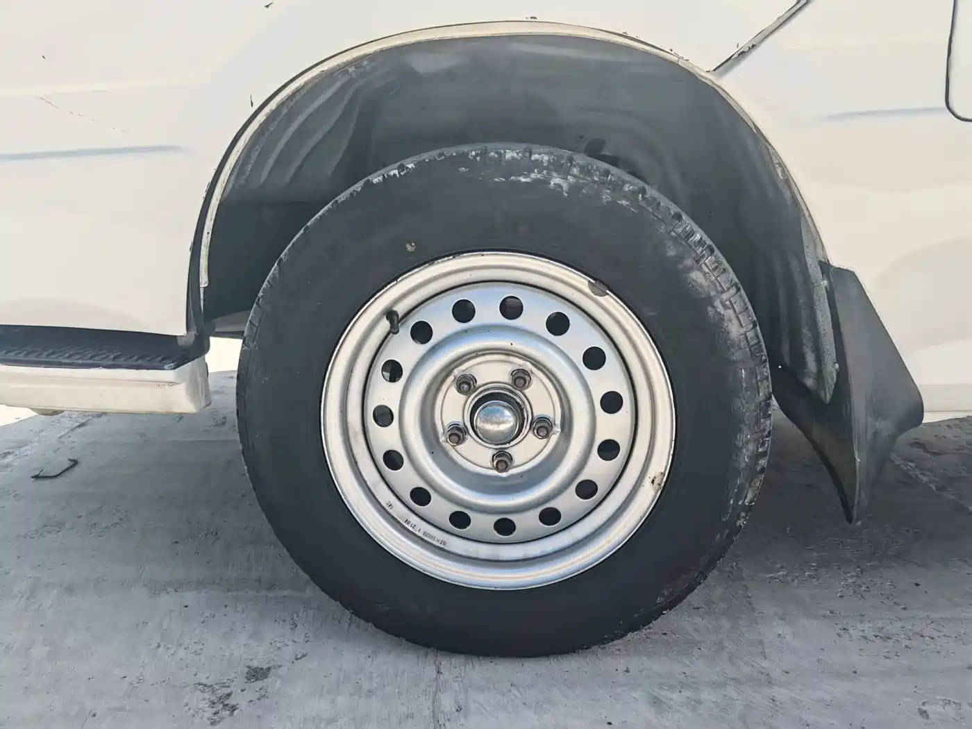 GOLDEN DRAGON SEA LION NEW ENERGY