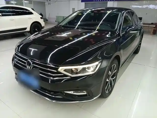 Volkswagen Magotan 330TSI DSG, Люкс