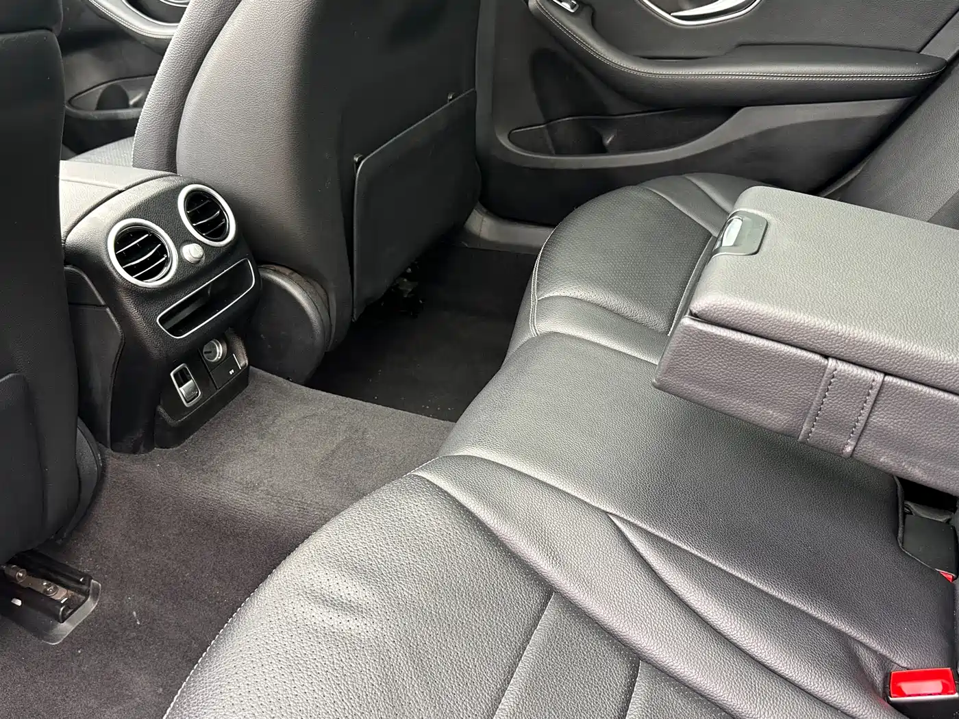 Mercedes-Benz C-Class 2021 C 260 L Sport Starry Exclusive Edition фото 15