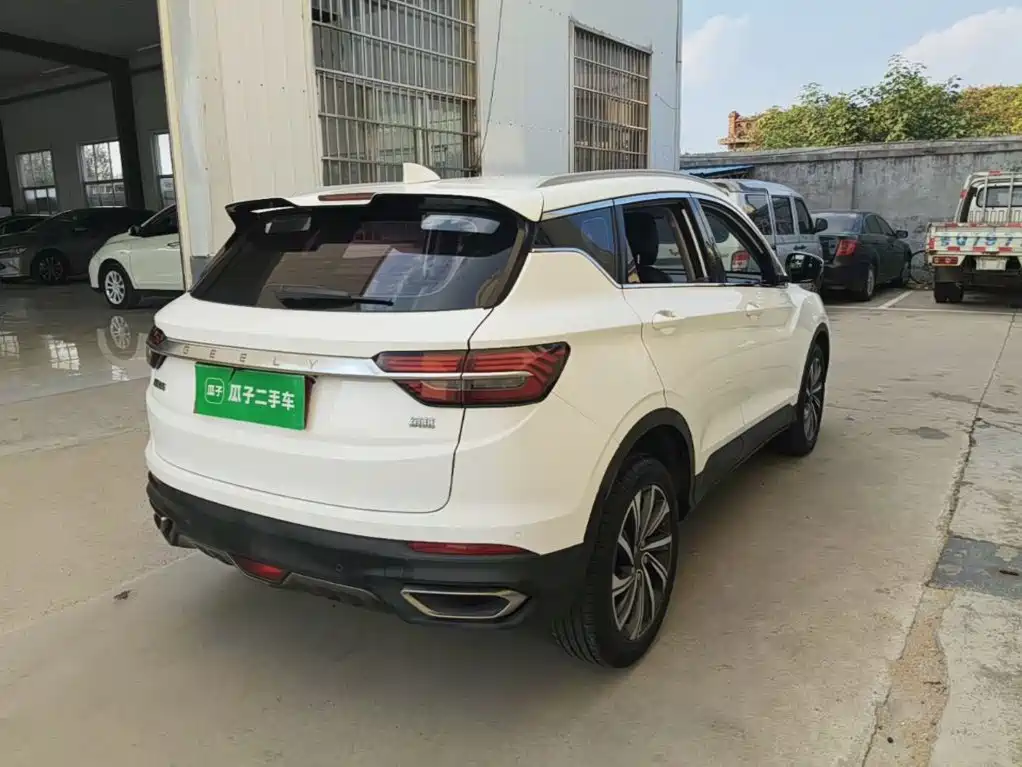Geely Coolray 2019 2019 260T DCT Knight China VI