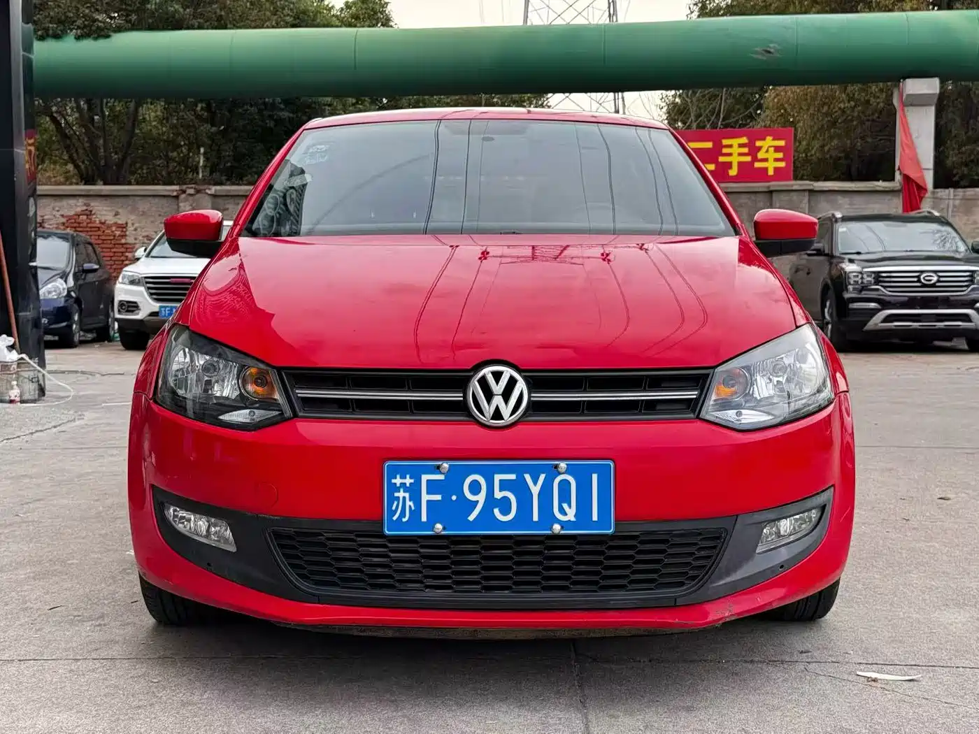 Volkswagen Polo 2011 1.6L Automatic Cool Edition фото 2