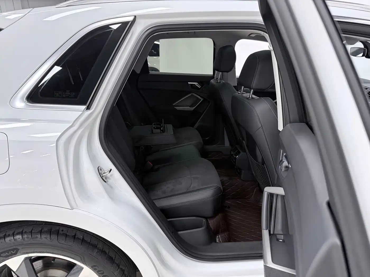 Audi Q3, миниатюра 11
