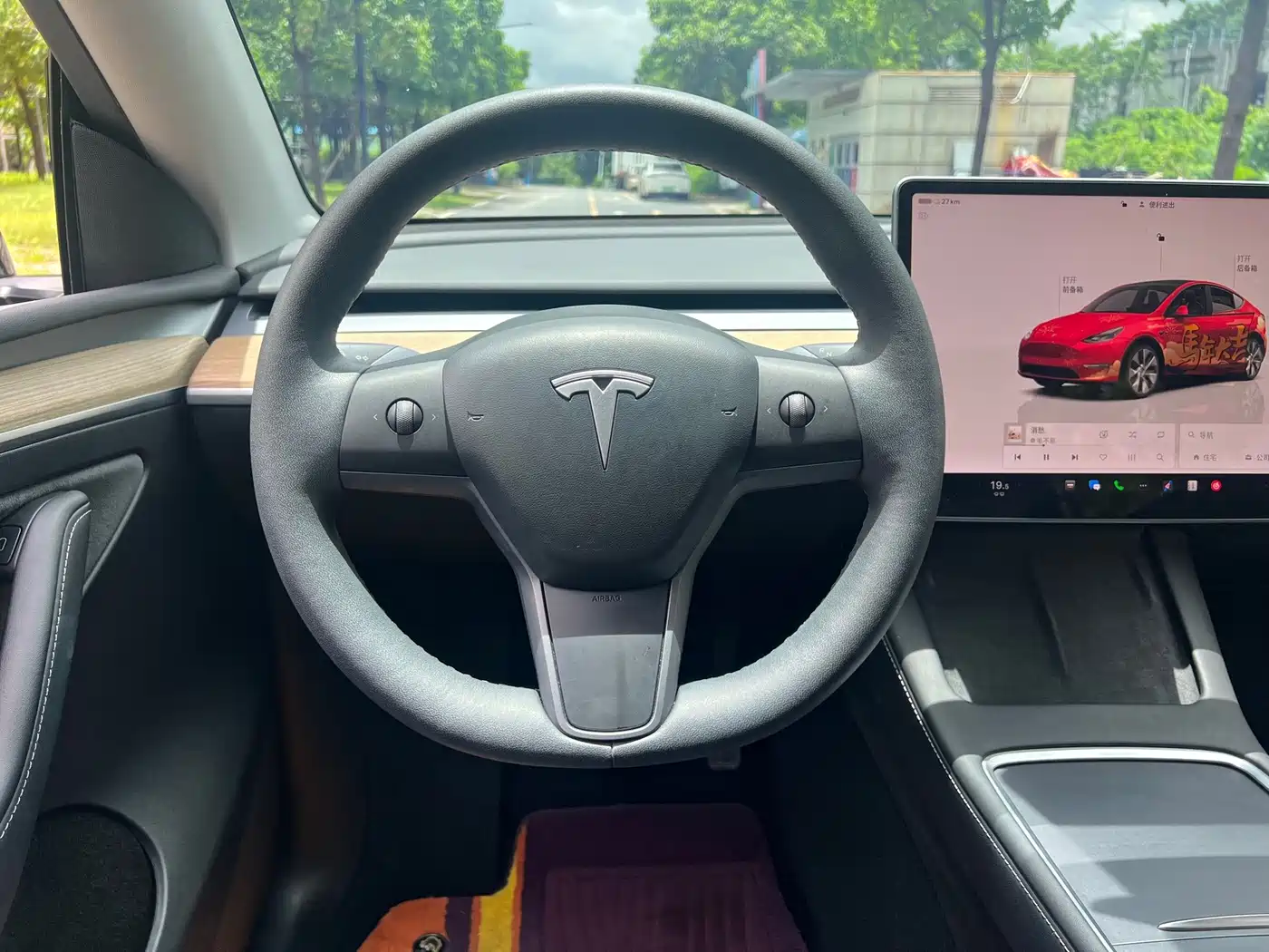 Фото 4 - Tesla Model Y