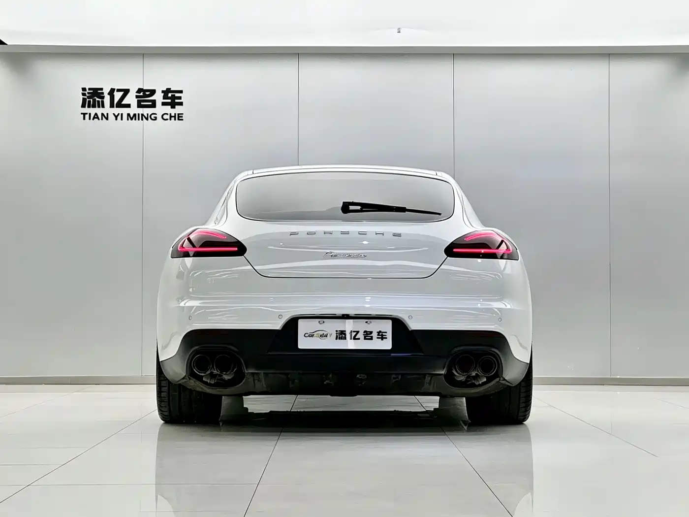 Porsche Panamera 2014 Panamera 3.0T фото 6