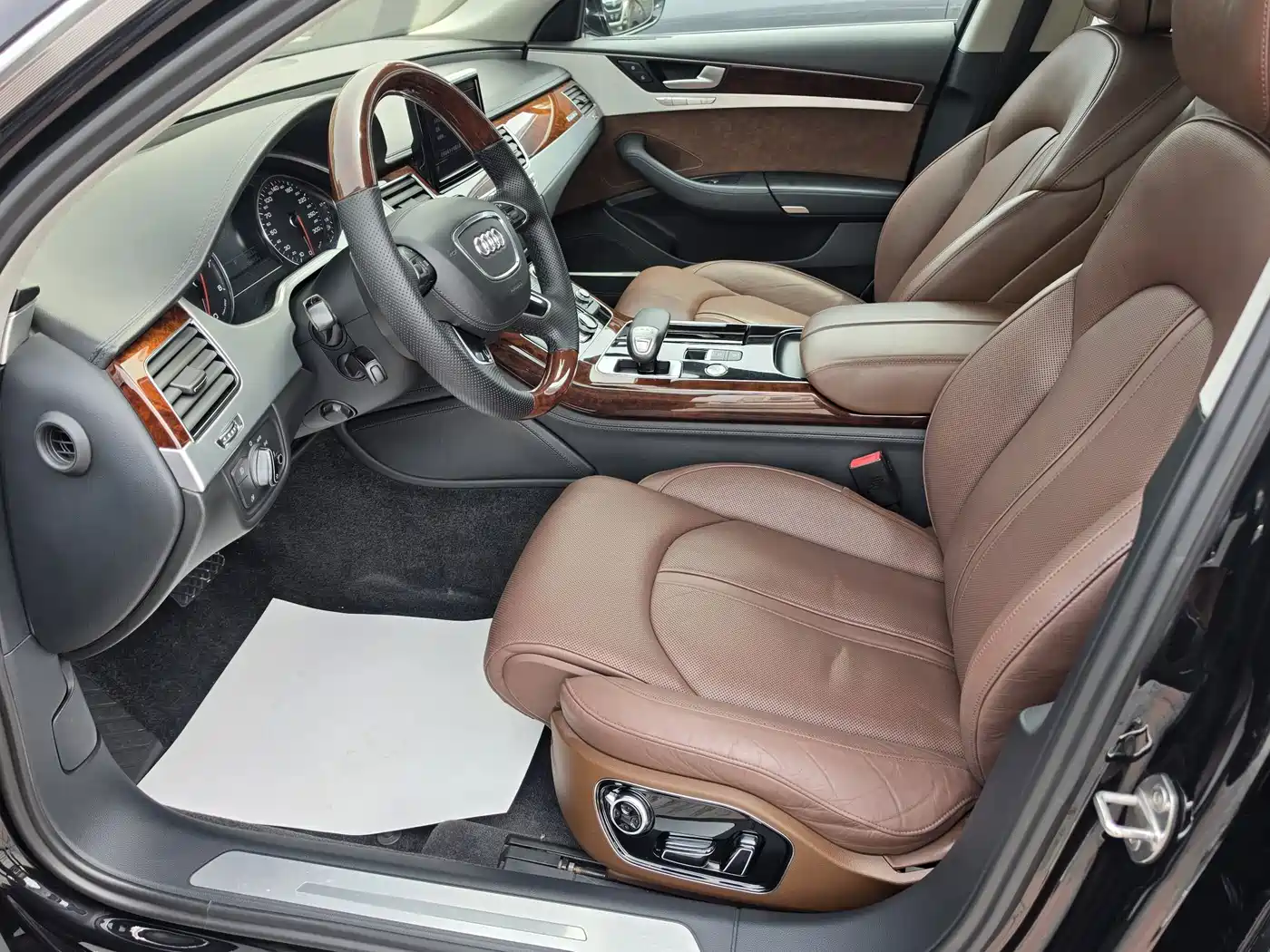 Audi A8 2013 A8L 45 TFSI quattro Luxury фото 4