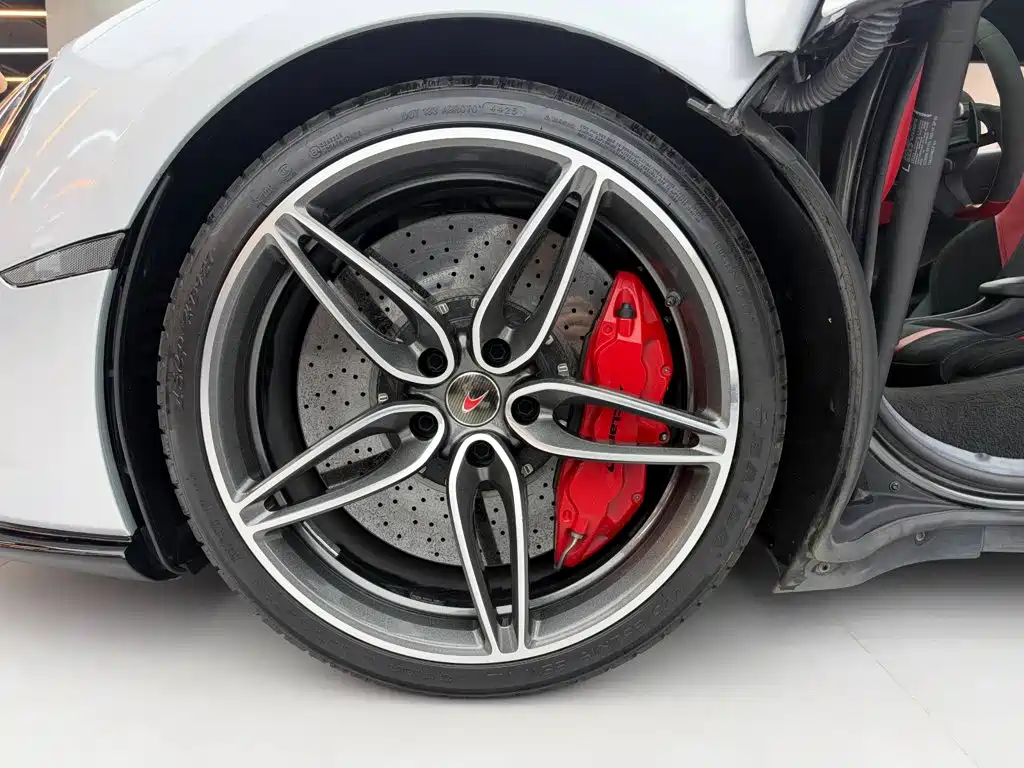 McLaren 570 2019 2015 570S 3.8T Coupe