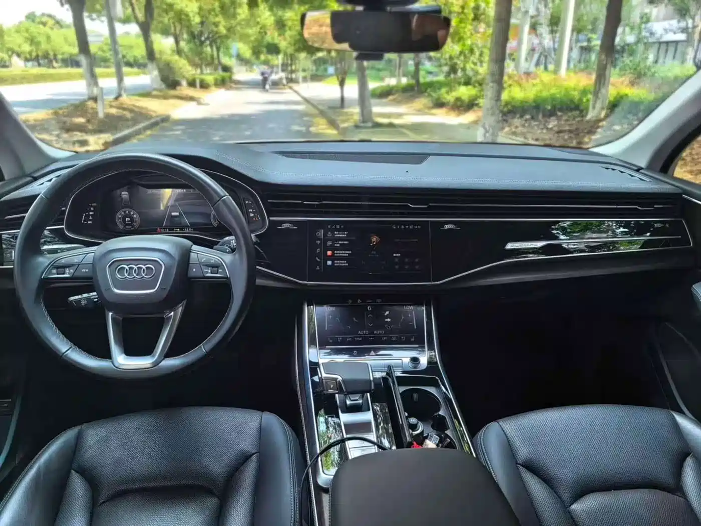 Audi Q7 2025 2024 45 TFSI quattro S line Black Warrior