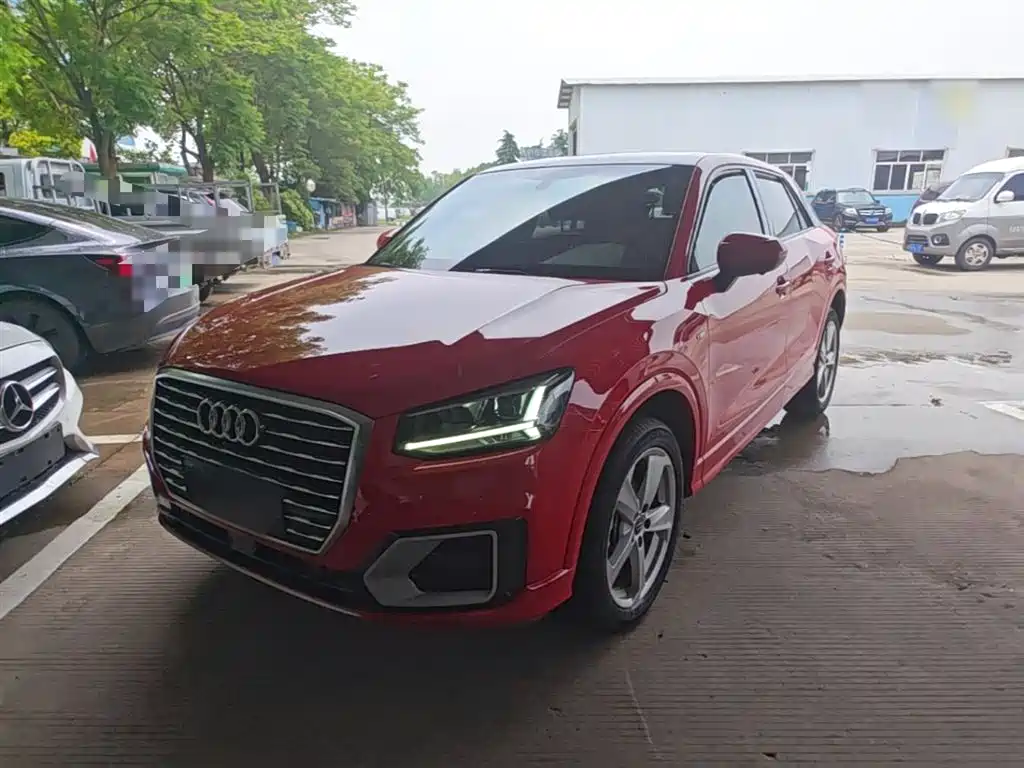 Audi Q2L 2018 35 TFSI Fashion Elegance China V фото 2