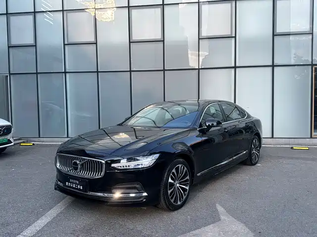 Volvo S90 2025 B5 Zhiyi Luxury Edition — фото 1