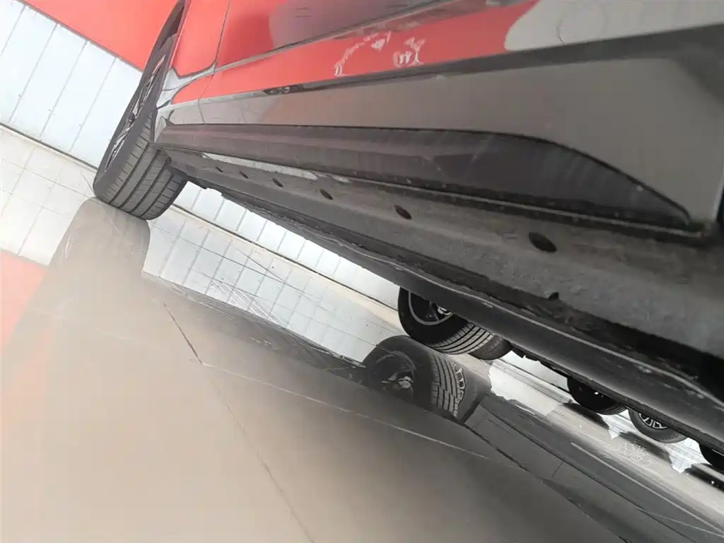 Geely Galaxy Galaxy E5 2026 530km Voyager Edition фото 21