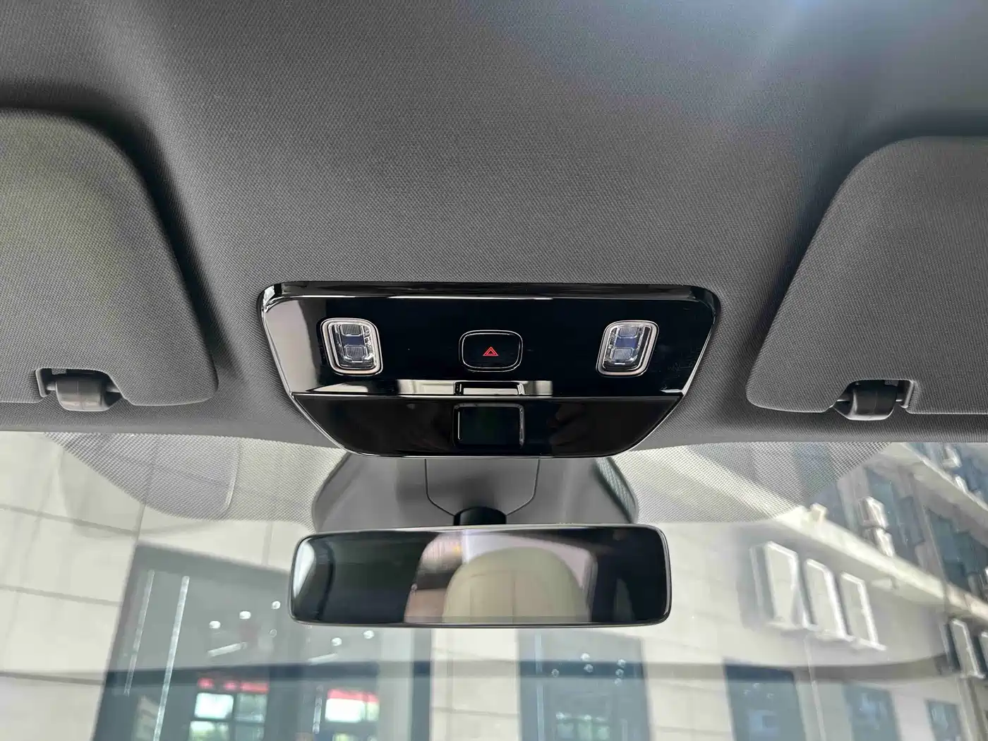 Li Auto i6 2026 2025 2WD Base Model