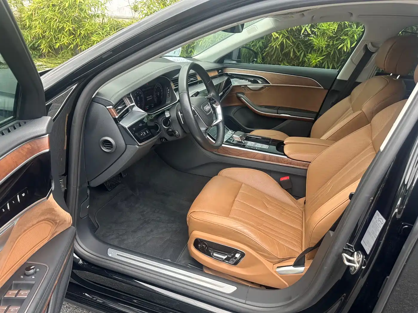 Audi A8 2019 Plus A8L 50 TFSI quattro Luxury фото 4