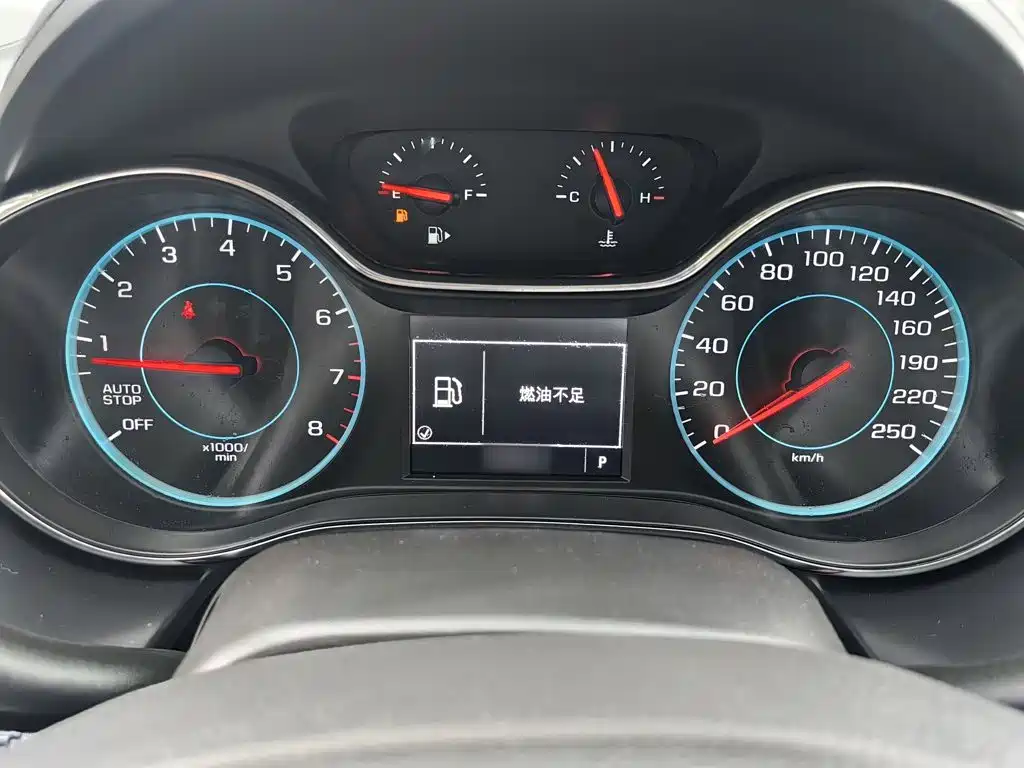 Chevrolet Cruze 2018 2018 320 Automatic Pioneer Sunroof Edition