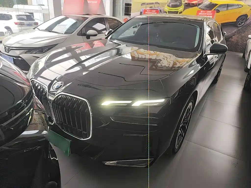 BMW 7 Series 2023 2023 Model 735Li M Sport Package