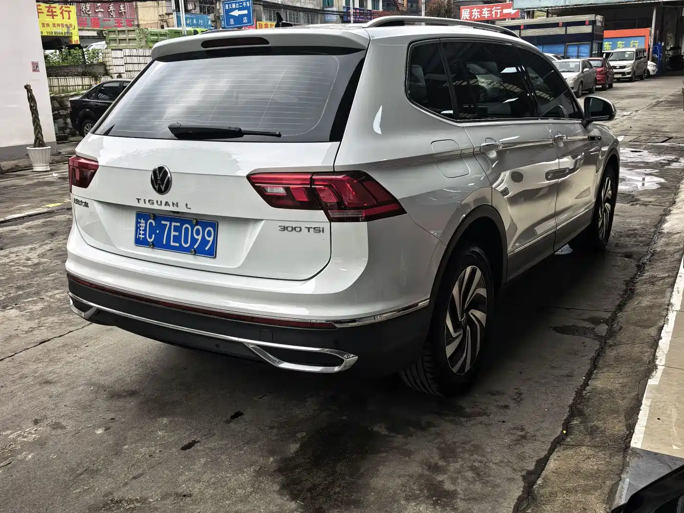Volkswagen Tiguan L 2023 300TSI Automatic 2WD Smart Enjoyment Edition фото 6