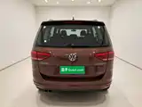 صورة 3 - Volkswagen Touran