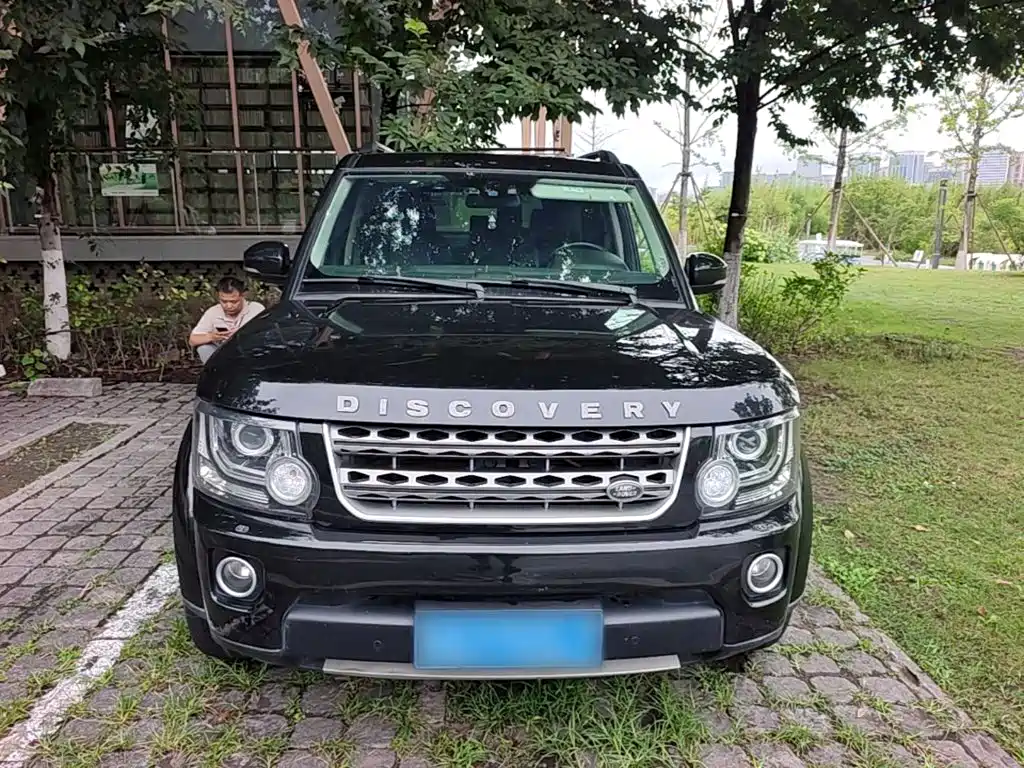 Фото 3 - Land Rover Discovery