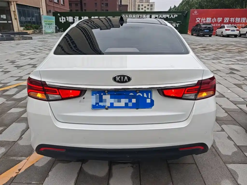 Kia Kaishen 2017 1.8L Automatic GLS фото 6