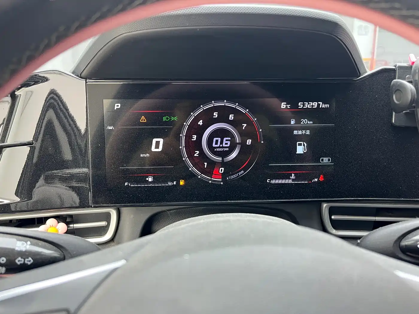 Hyundai Elantra 2022 1.5L CVT LUX Premium Edition фото 7