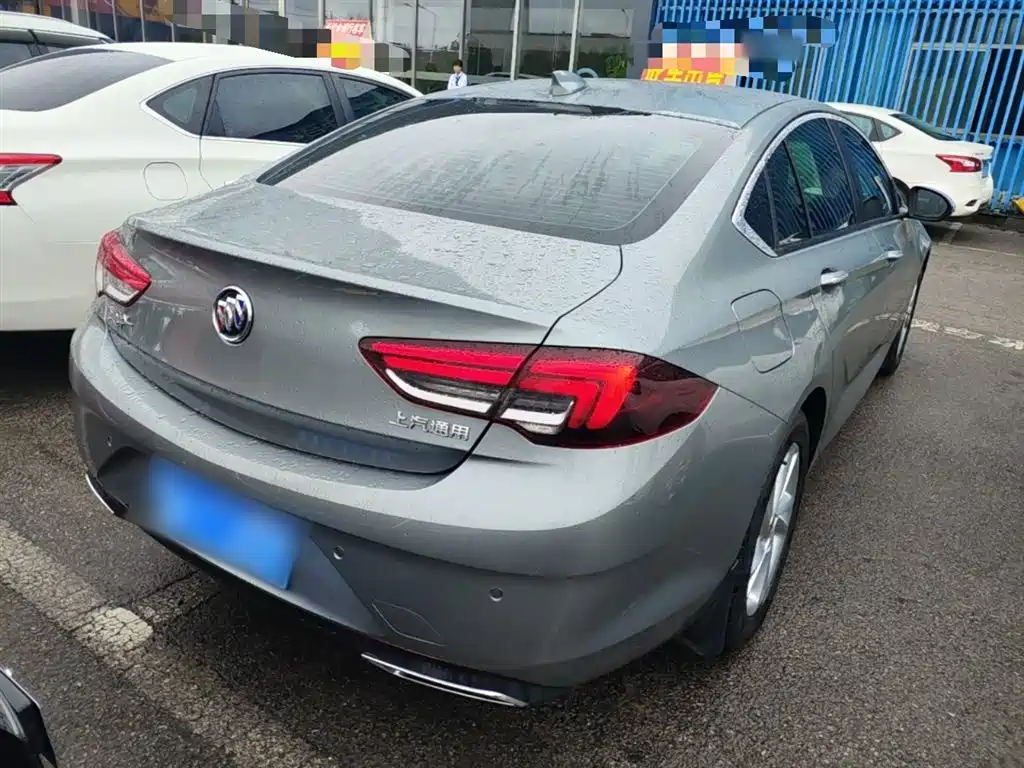 BUICK REGAL
