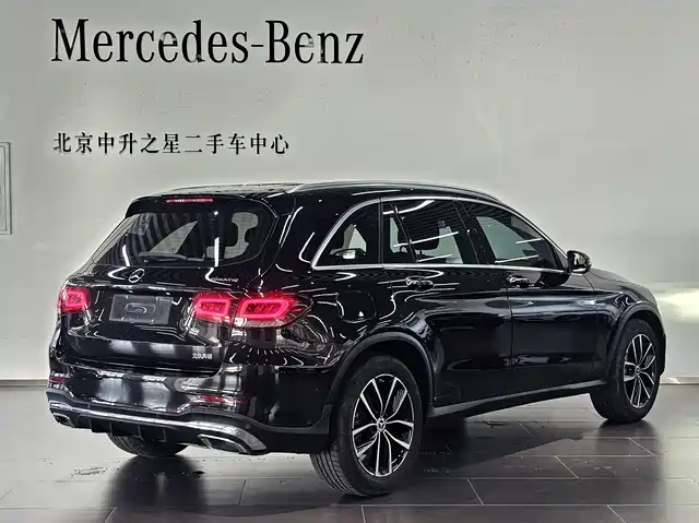 Mercedes-Benz GLC 2021 GLC 260 L 4MATIC Luxury — фото 3