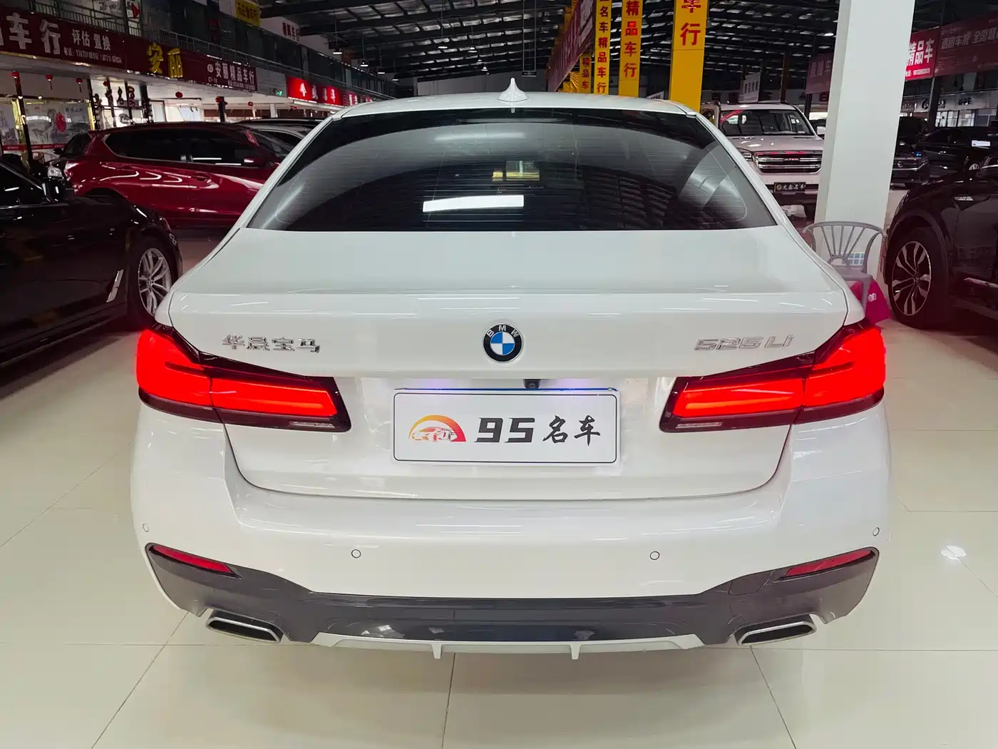 BMW 5 Series 2022 525Li M Sport Package фото 5
