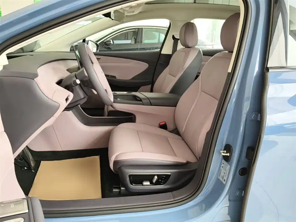 Hongqi Tiangong 05 2025 Model 750 Smart Selection Edition фото 15