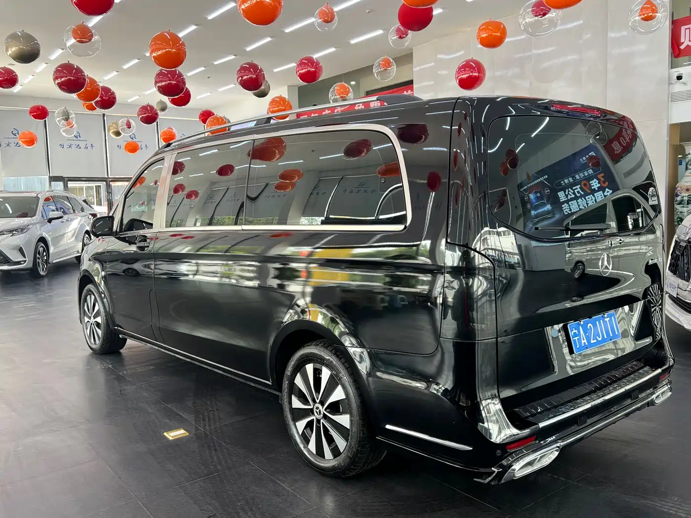 Mercedes-Benz Vito 2021 2.0T Elite 7-Seater фото 17