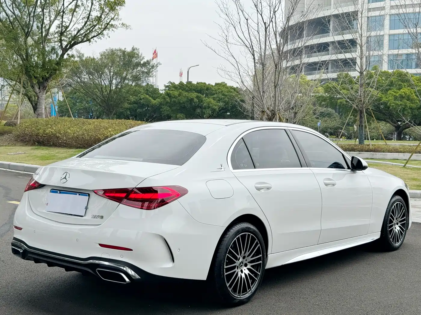 MERCEDES-BENZ C CLASS