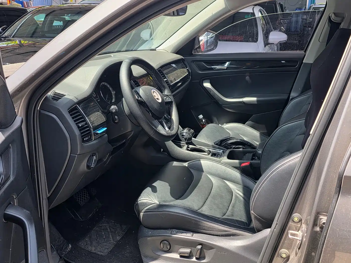 Škoda Kodiaq 2017 TSI330 7-seater 2WD Luxury Edition фото 10