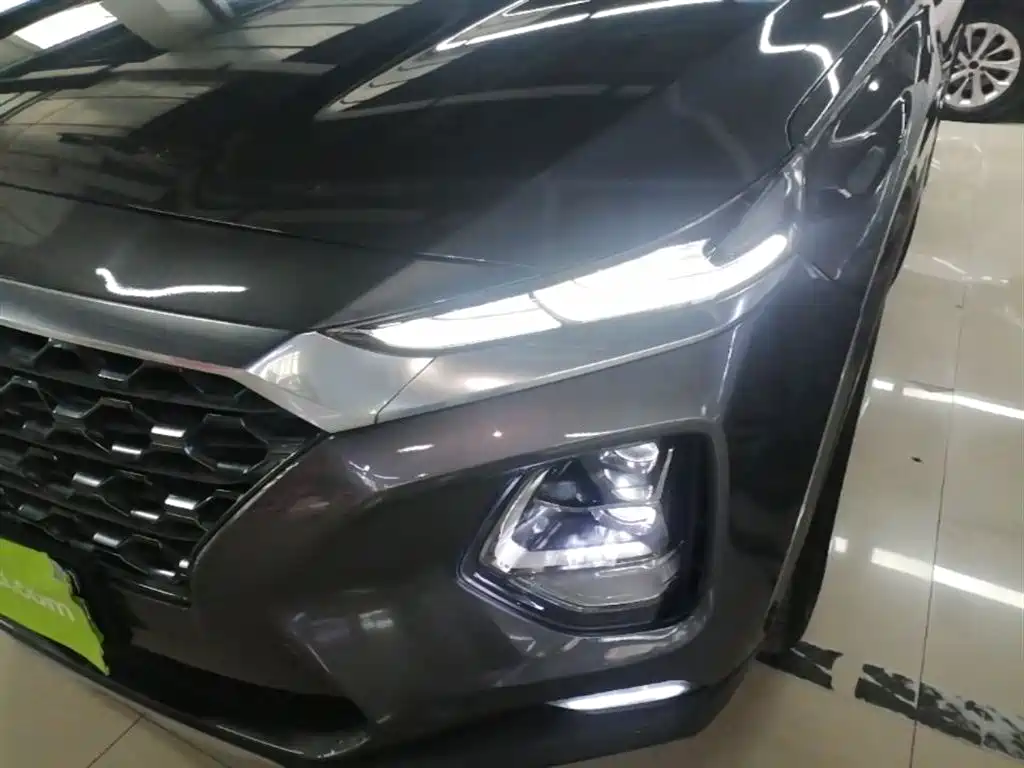 Hyundai Santa Fe 2019 Model 380 TGDi DLX Automatic 2WD Premium Smart Version China V фото 24