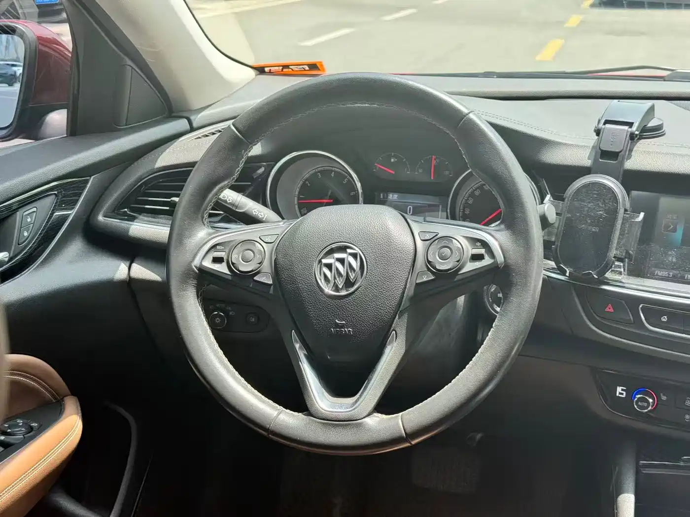 Buick Regal 2017 20T Luxury Model фото 8