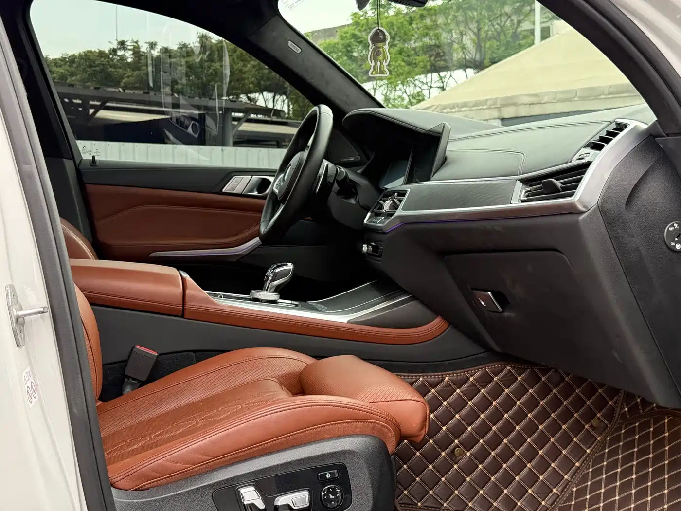 BMW X7 2021 xDrive40i Premium M Sport Package фото 16