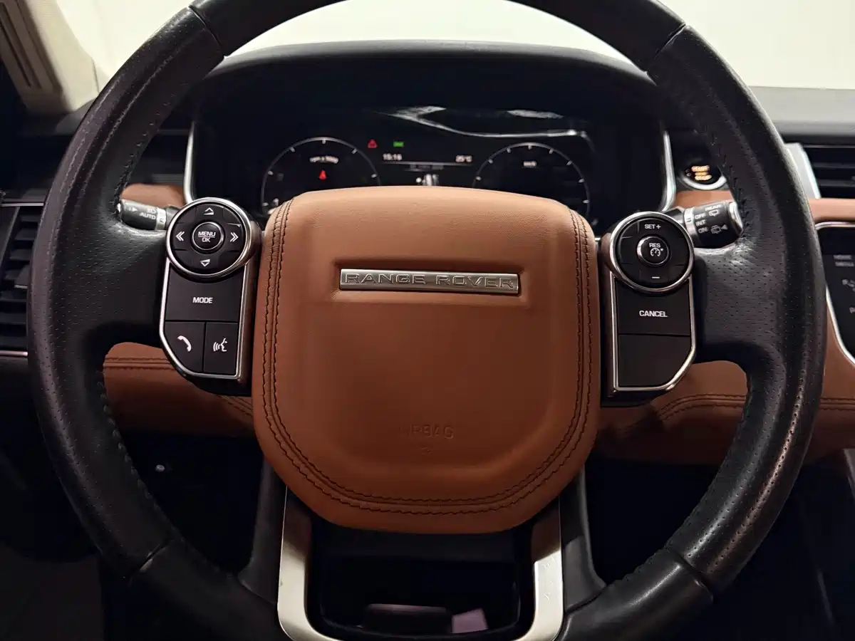 Photo 7 - Land Rover Range Rover Sport