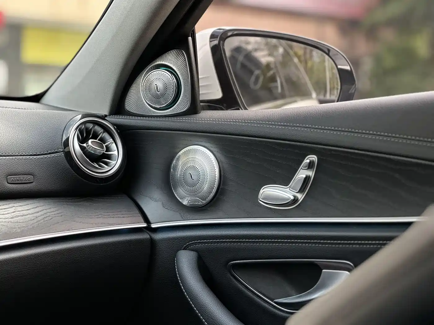Mercedes-Benz E-Class 2018 Facelift E 200 L Sport фото 16