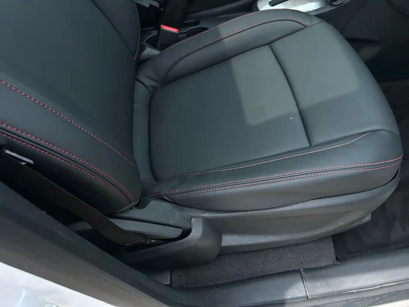 Chevrolet Trax 2016 1.4T Automatic 2WD Comfort Sunroof Edition фото 27