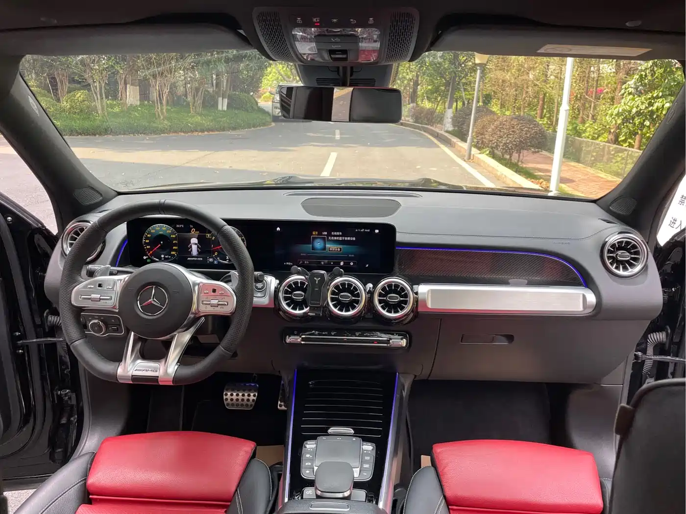 Mercedes-Benz GLB AMG 2022 AMG GLB 35 4MATIC фото 8