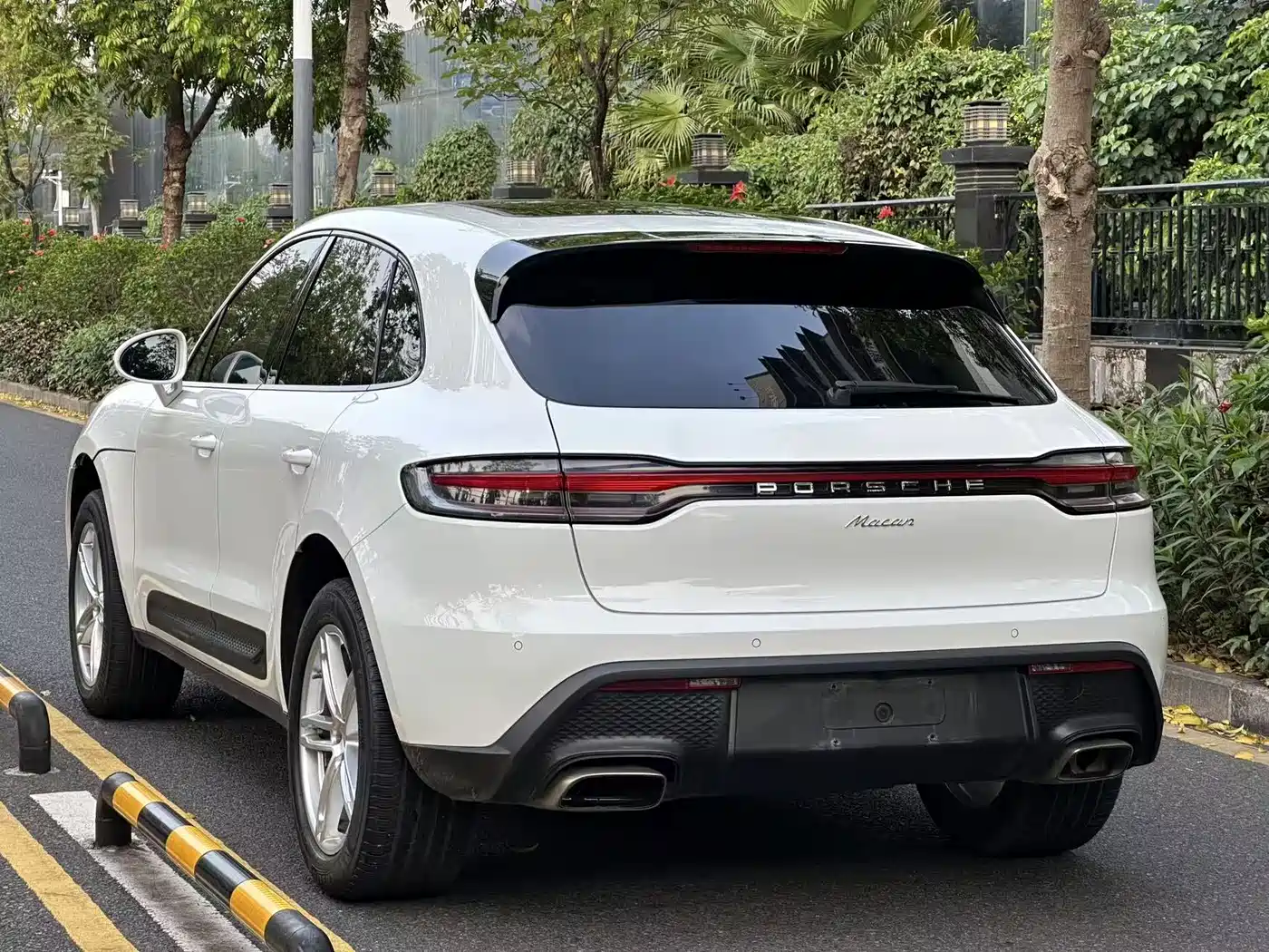 Porsche Macan 2022 Macan 2.0T фото 9