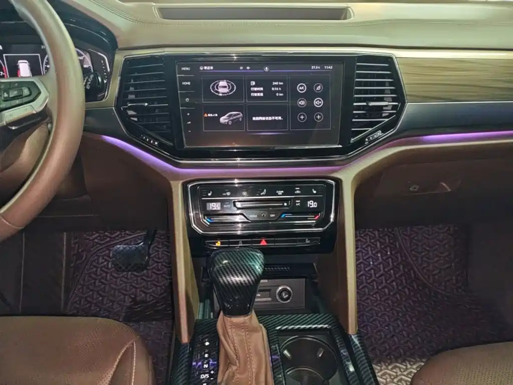 Volkswagen Viloran 2021 2020 330TSI Luxury Edition