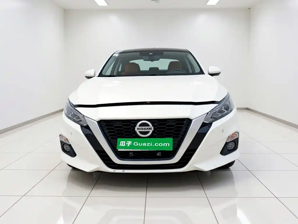 Photo 2 - Nissan Teana
