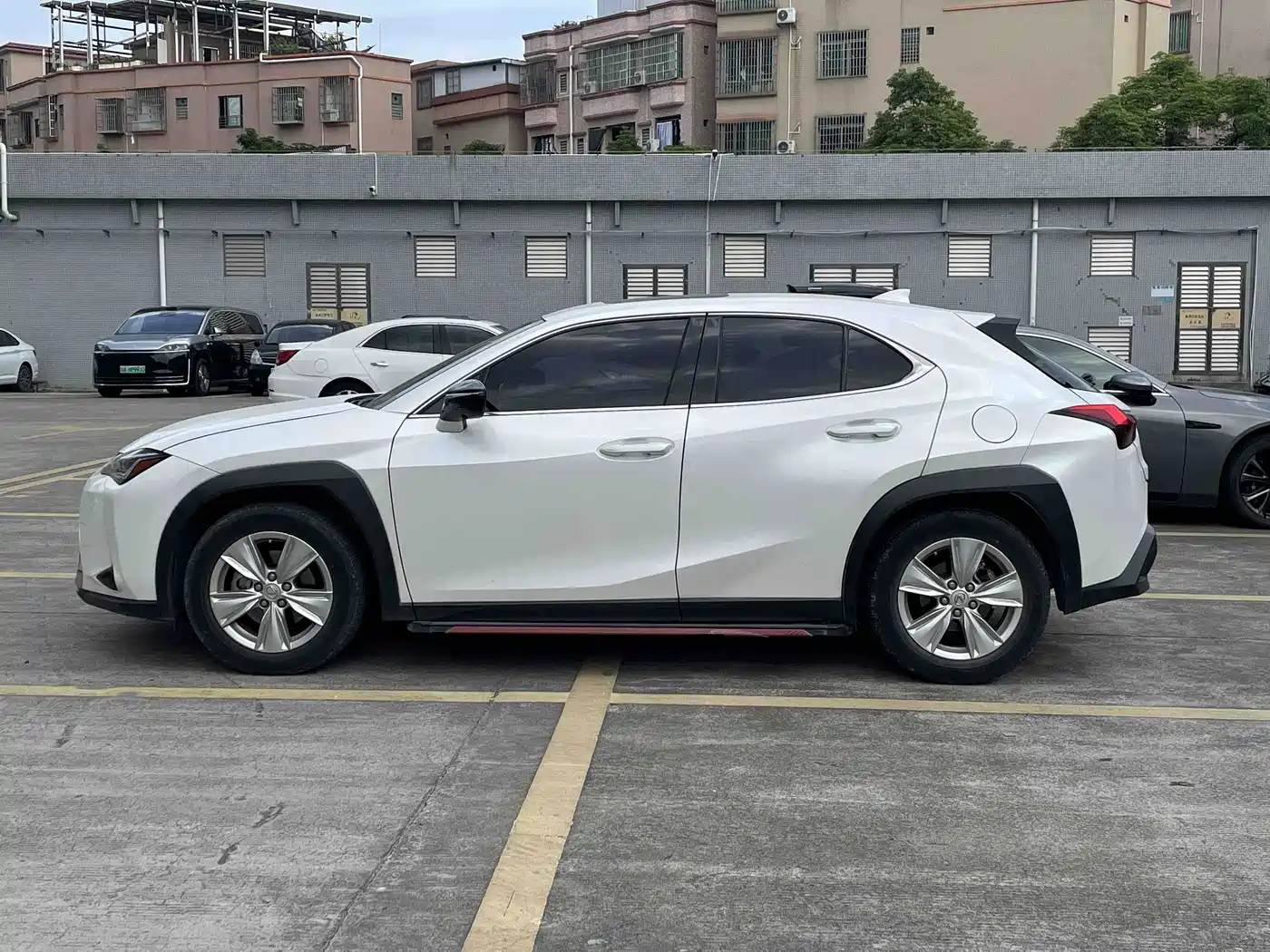 Lexus UX 2020 2020 200 Special Edition
