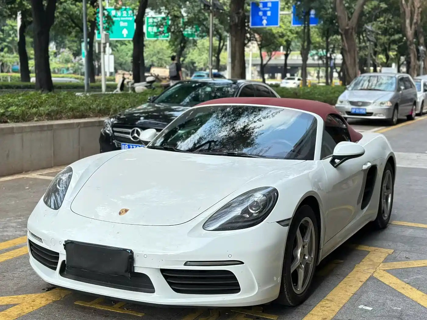 Porsche 718 2022 — пригон из Китая