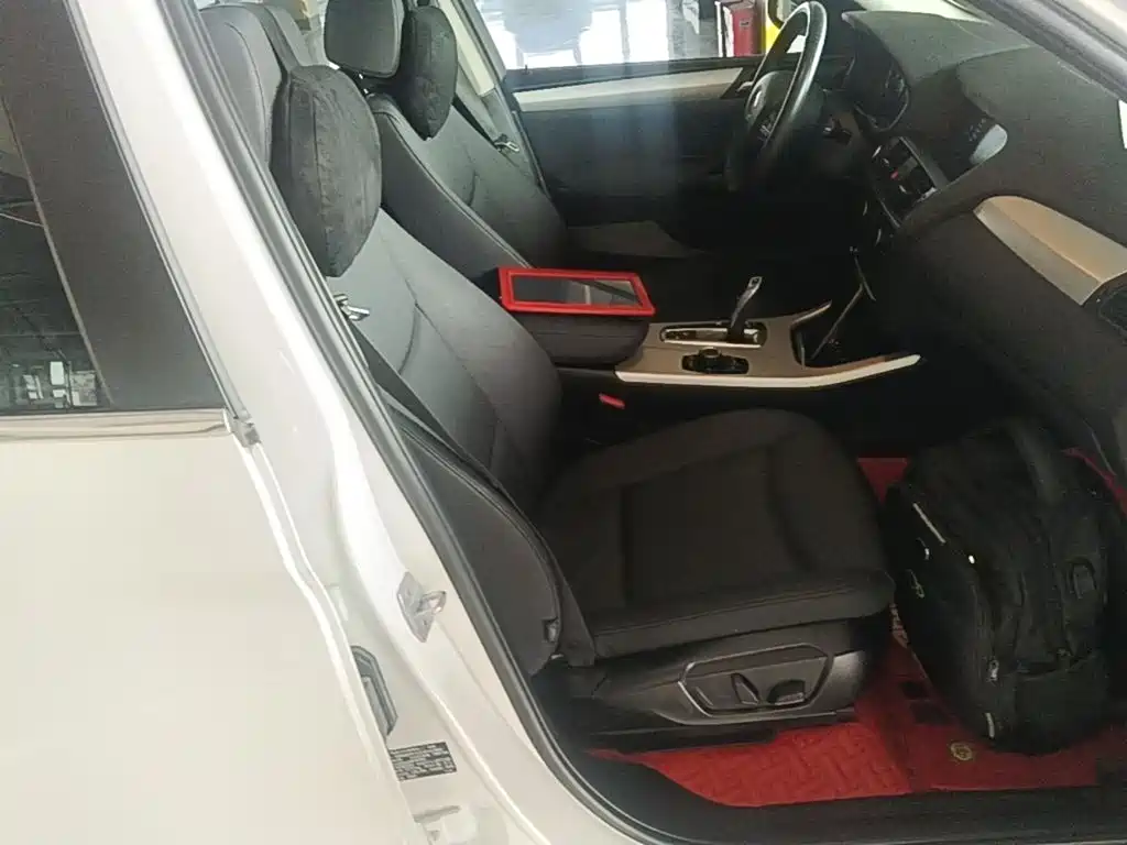 BMW X3 (Import) 2017 2016 sDrive20i
